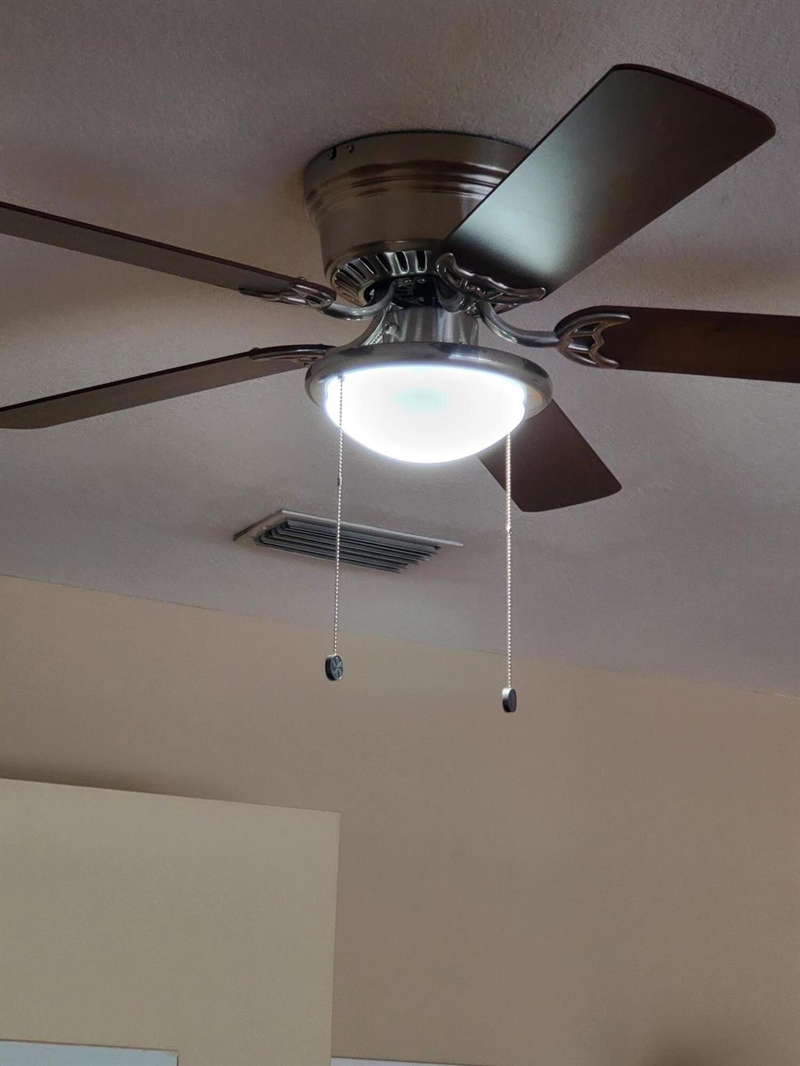 SANDALFOOT COVE SEC 10 - Residential Lease