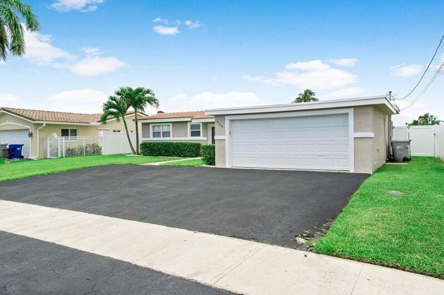 WOW!! MUCH SOUGHT AFTER CYPRESS LAKES ESTATES. Waterfront Boaters Paradise with only one fixed bridge to the Ocean. 70 ft Water frontage 60 ft Dock.  Large yard and plenty of room on the patio for entertaining.  Split Bedroom plan, Freshley painted interior and exterior.  Open Kitchen, granite counter tops and Island.  WATER VIEWS FROM JUST ABOUT EVERY ROOM..  NO HOA