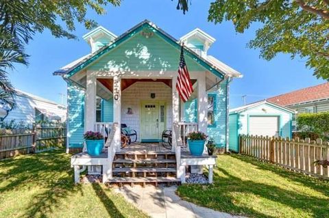 A home in Lake Worth Beach