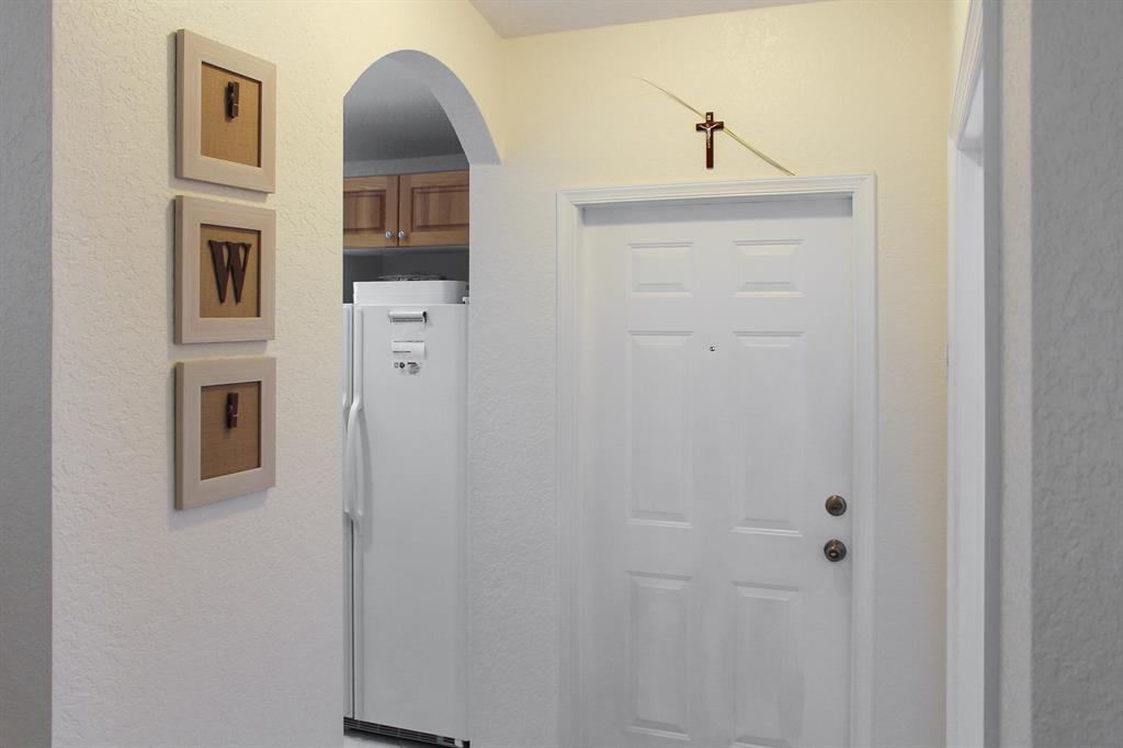 VICTORIA WOODS - Residential