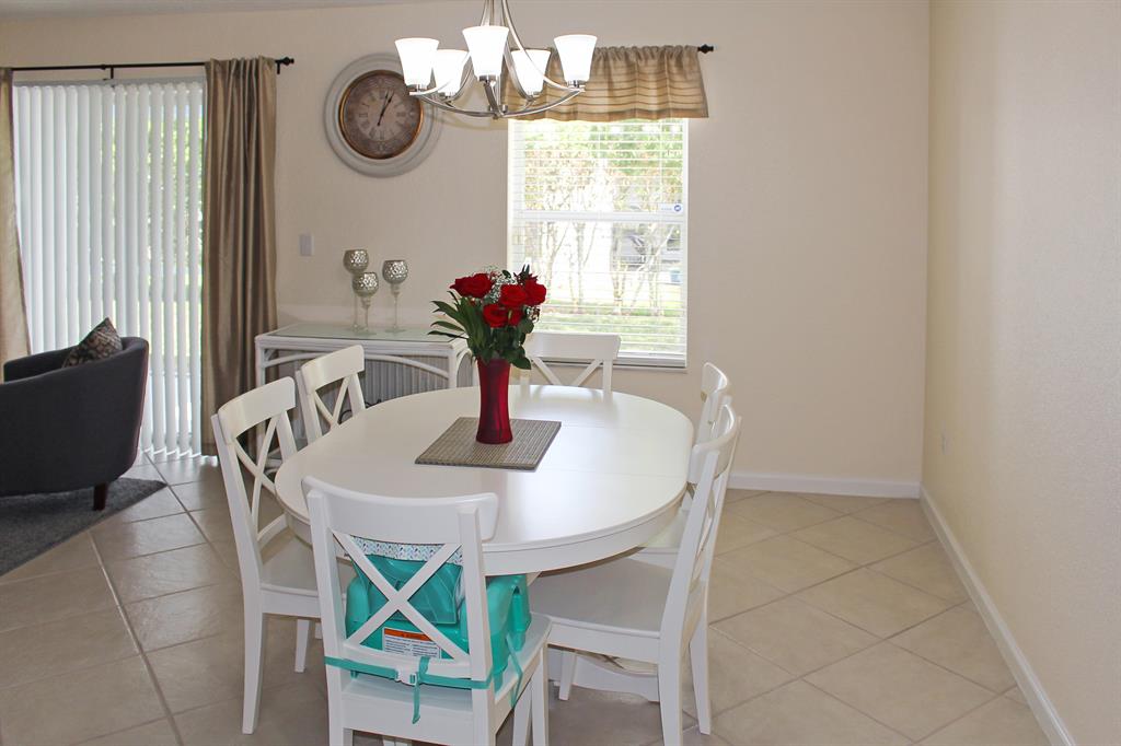 VICTORIA WOODS - Residential