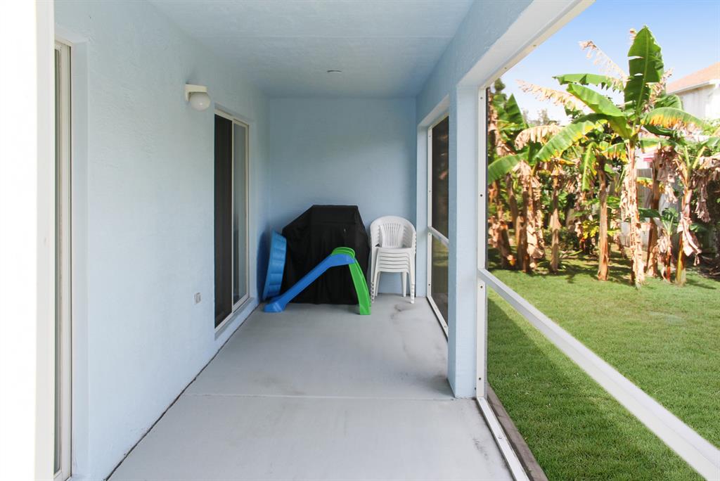 VICTORIA WOODS - Residential