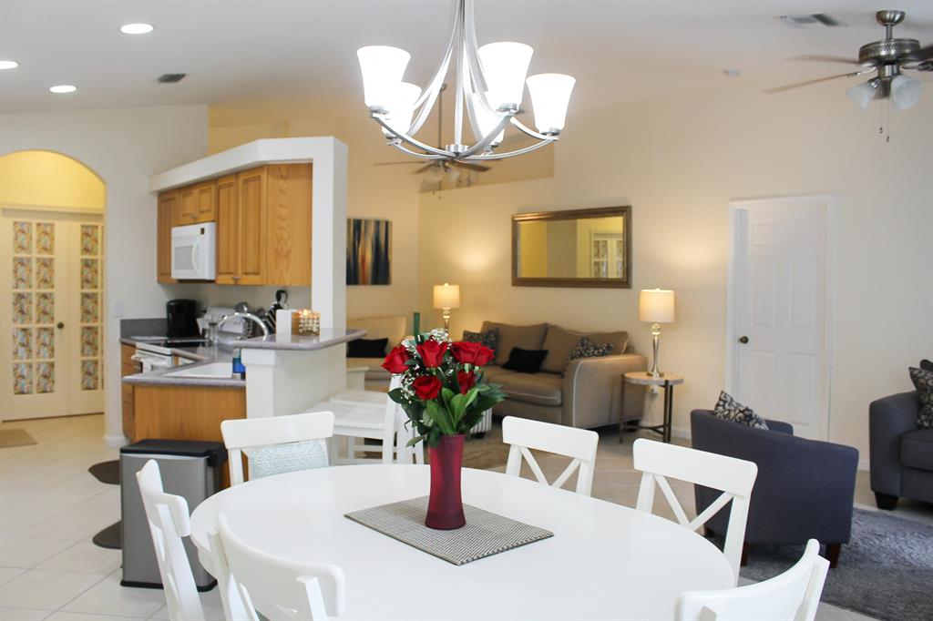 VICTORIA WOODS - Residential