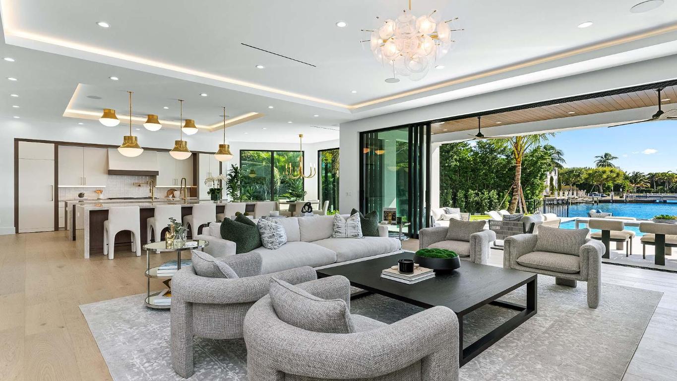 DELRAY ISLE - Residential