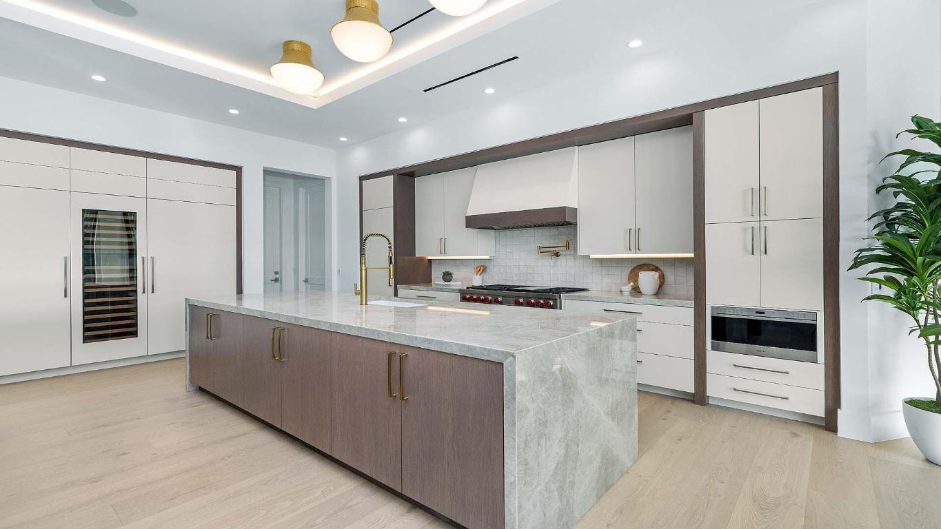 DELRAY ISLE - Residential