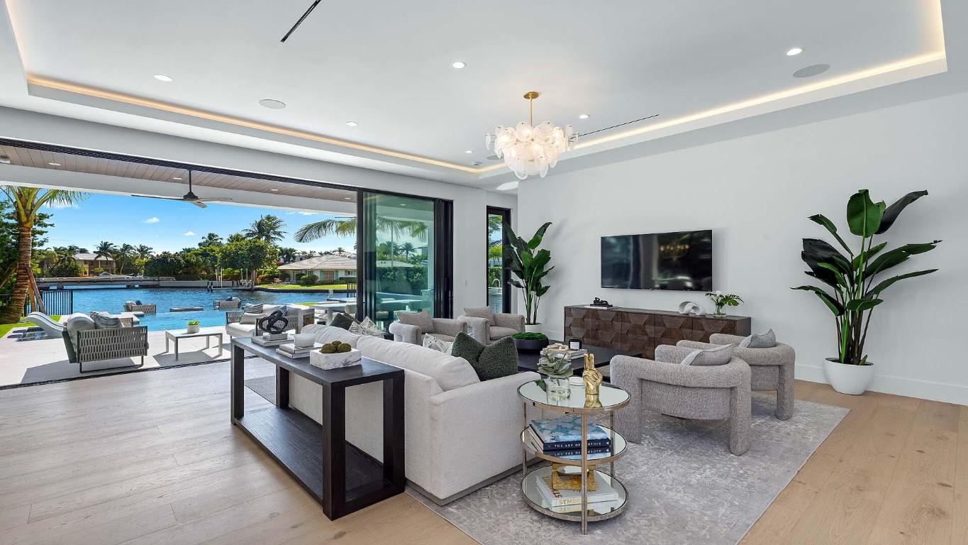 DELRAY ISLE - Residential