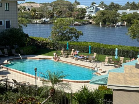 A home in South Palm Beach