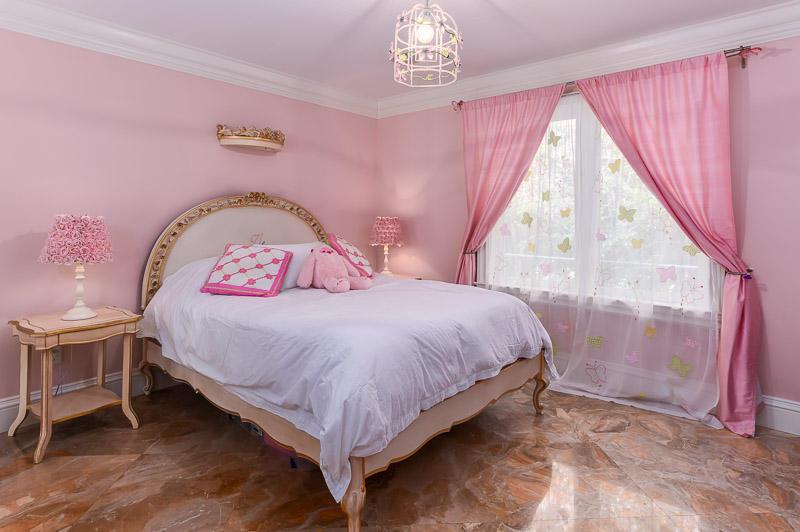 ESPLANADE ESTATES - Residential