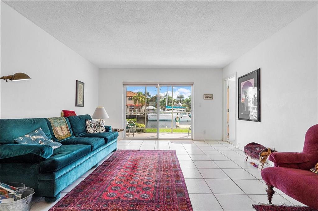 HAWTHORNE BAY - Residential