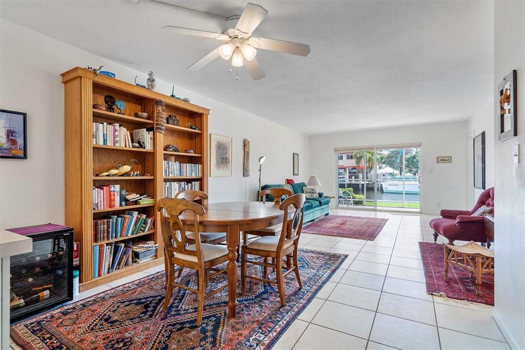 HAWTHORNE BAY - Residential