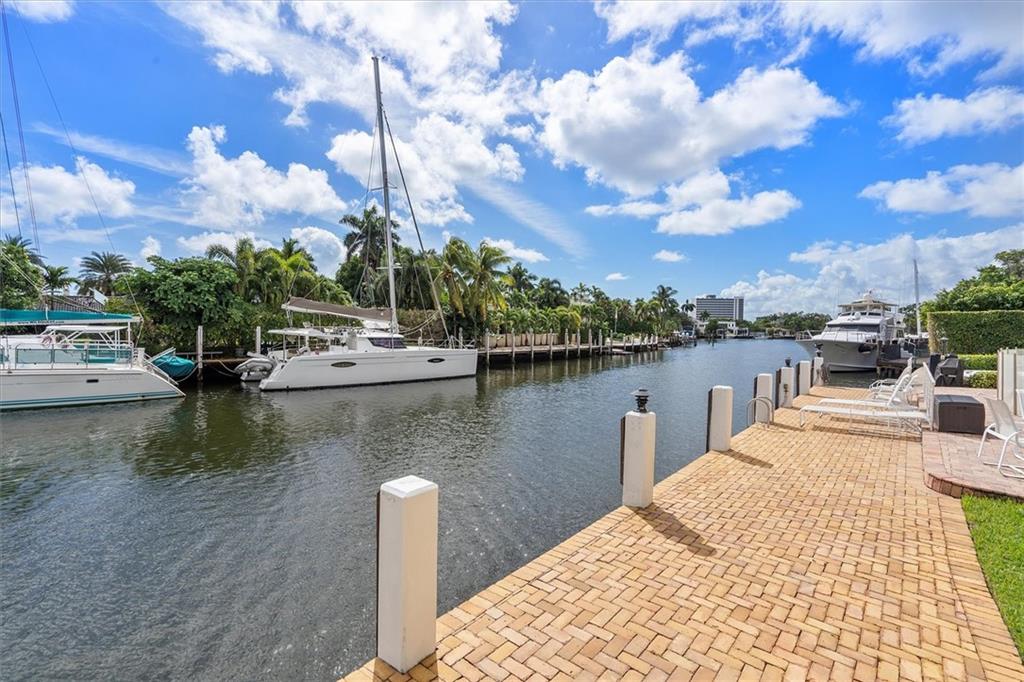 HAWTHORNE BAY - Residential