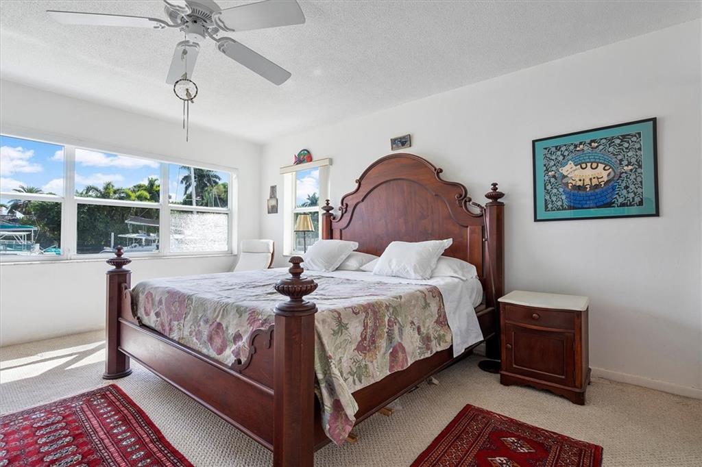 HAWTHORNE BAY - Residential