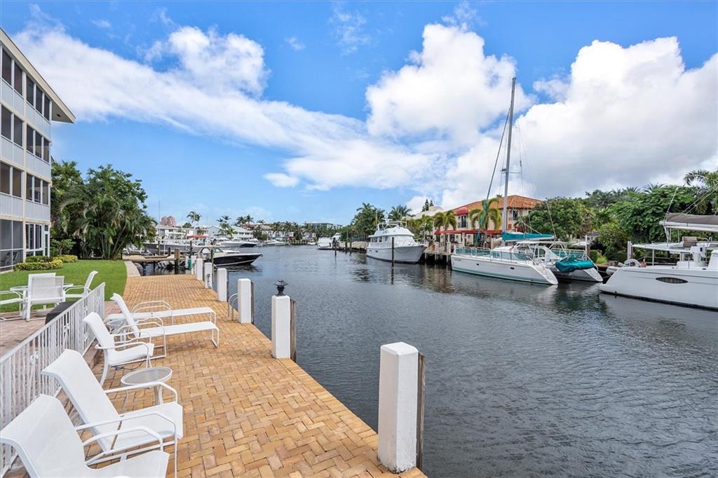 HAWTHORNE BAY - Residential