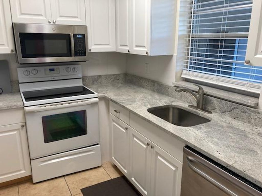 Photo of 308 Southwind Court #6, North Palm Beach, FL 33408 (MLS # R10688225)