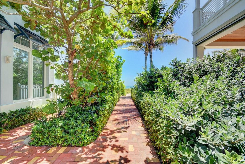 Photo of 2225 S Ocean Boulevard #1, Delray Beach, FL 33483 (MLS # R11000997)