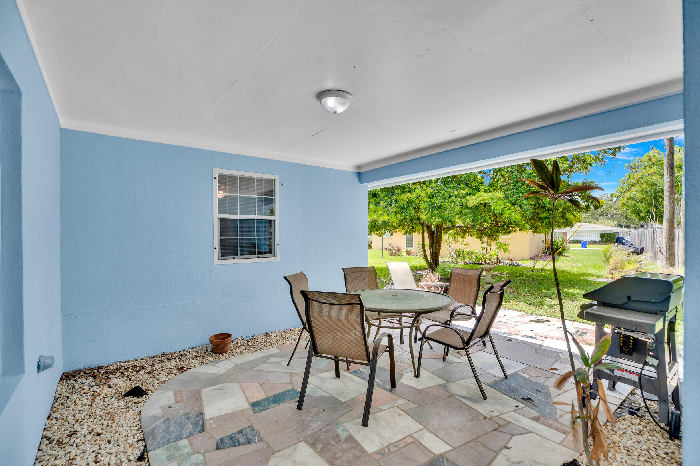 VERO PINES DEVELOPMENT UNIT NO 2 - Residential
