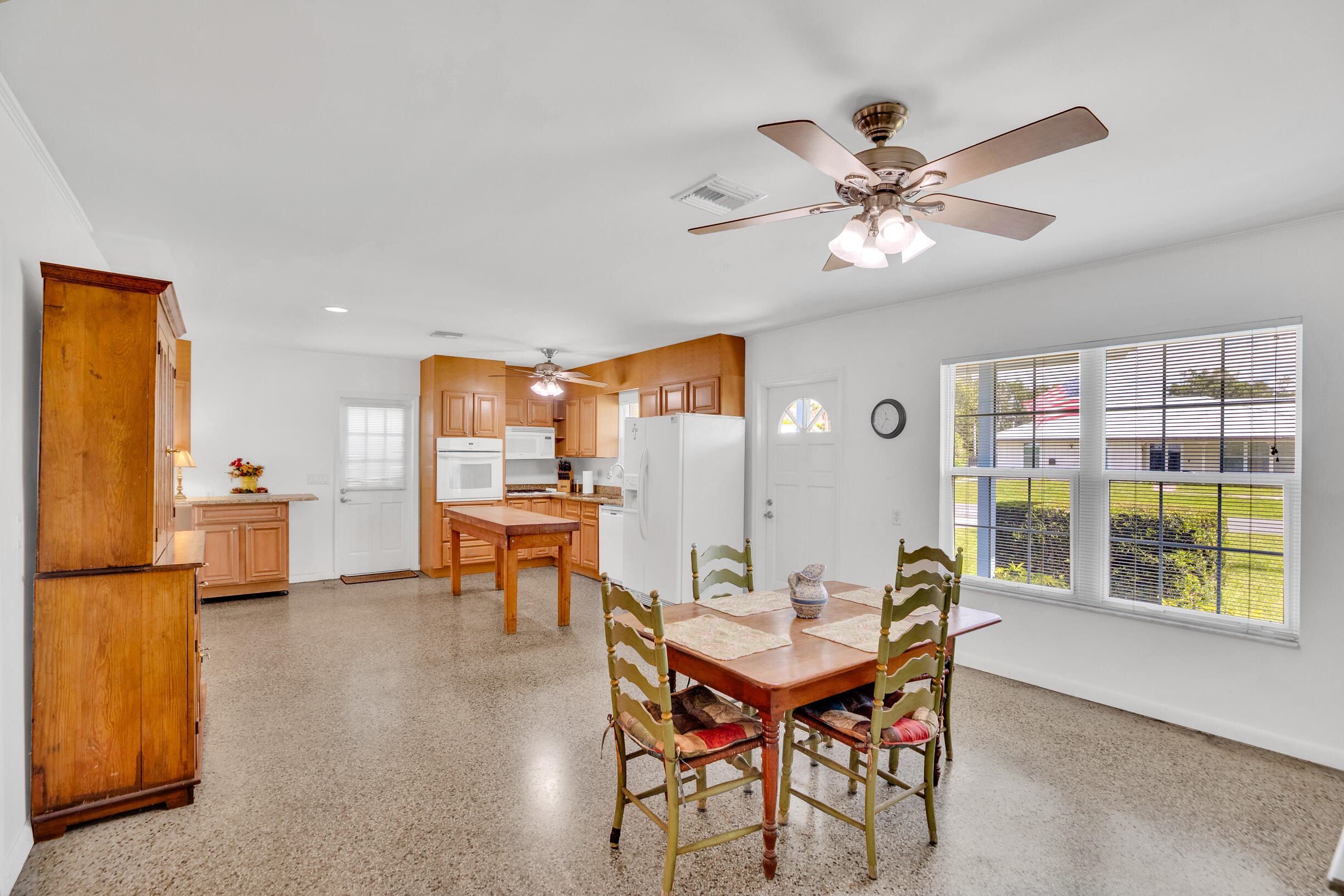 VERO PINES DEVELOPMENT UNIT NO 2 - Residential