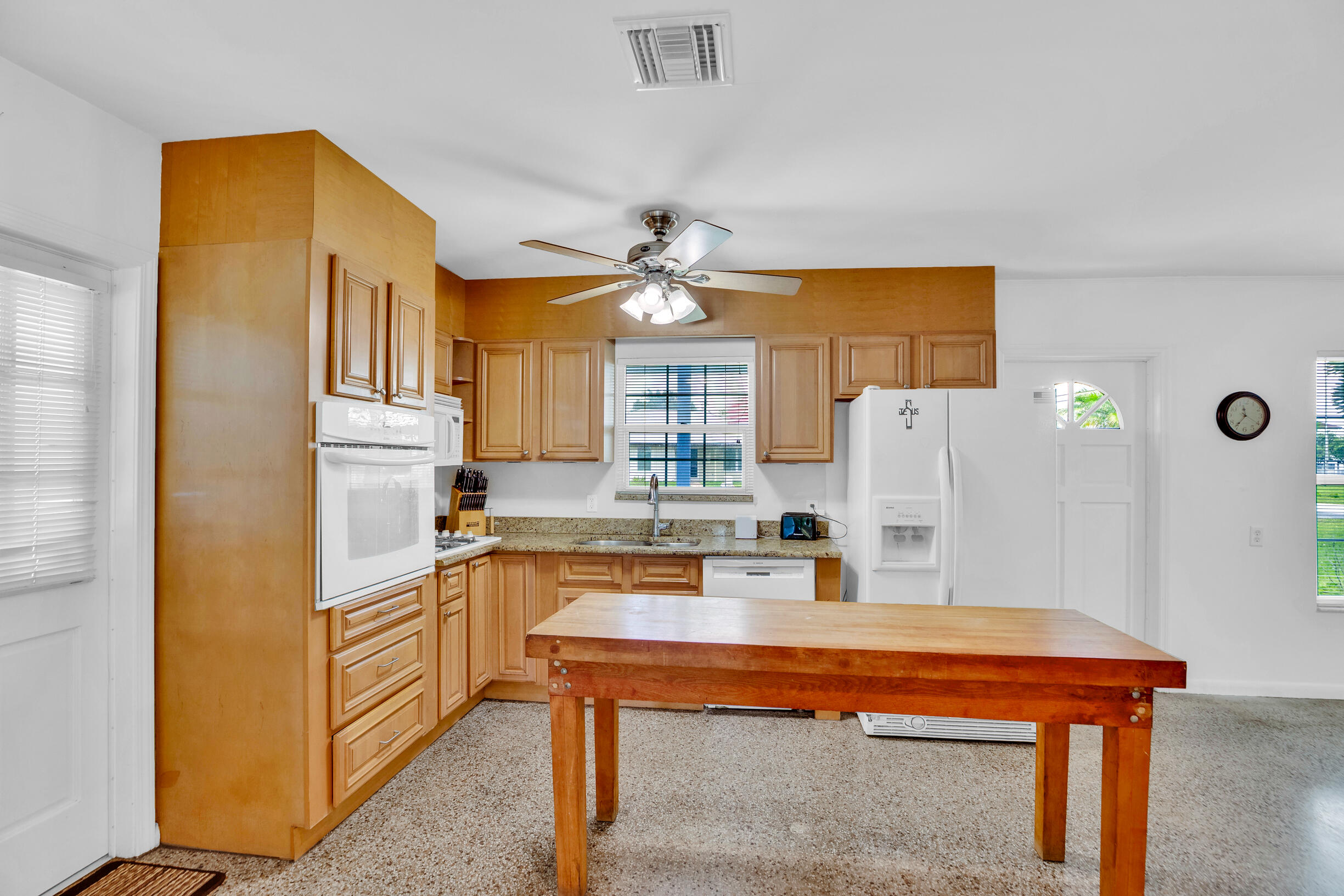 VERO PINES DEVELOPMENT UNIT NO 2 - Residential