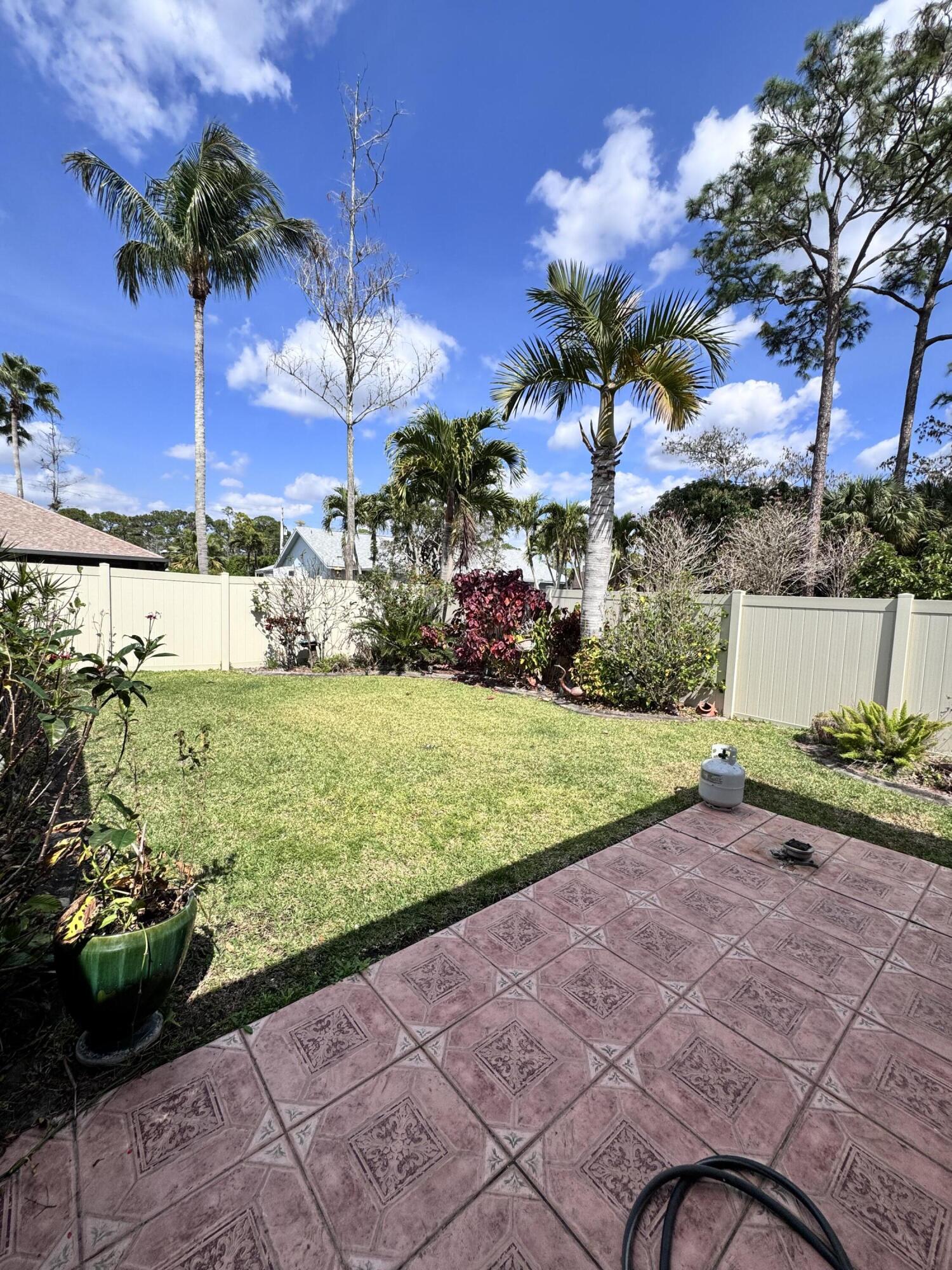 SUGAR POND MANOR - Residential