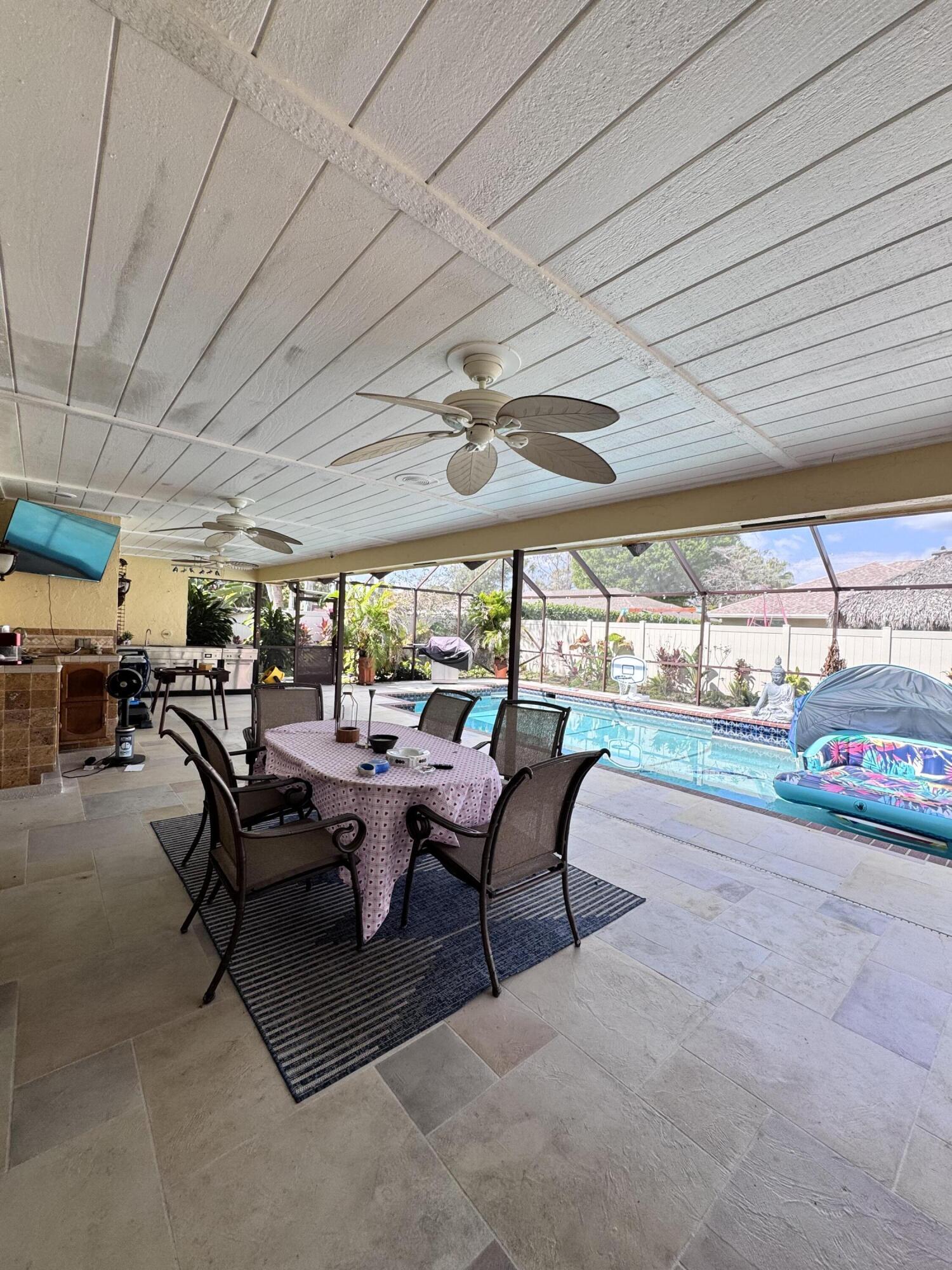 SUGAR POND MANOR - Residential