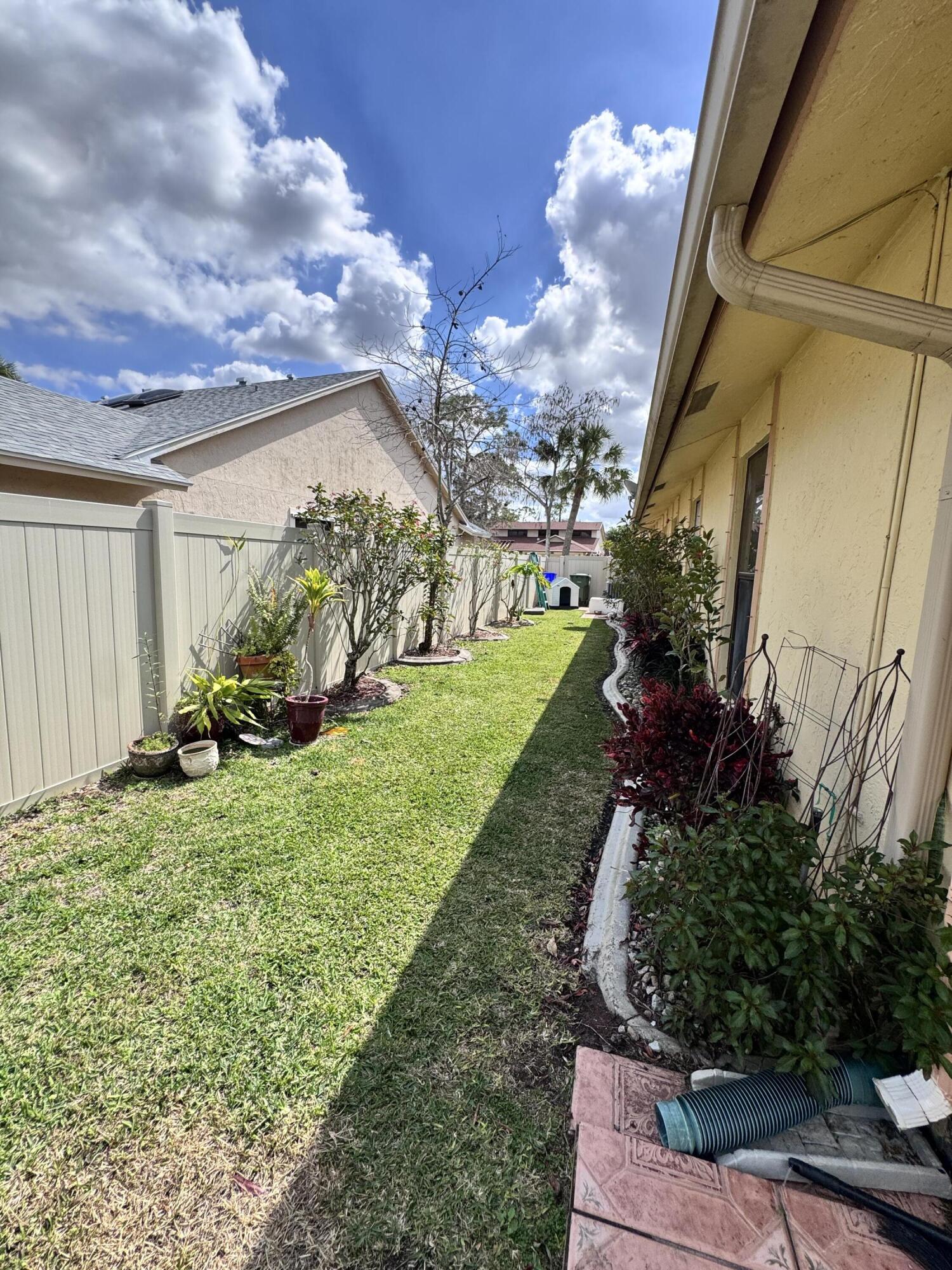 SUGAR POND MANOR - Residential