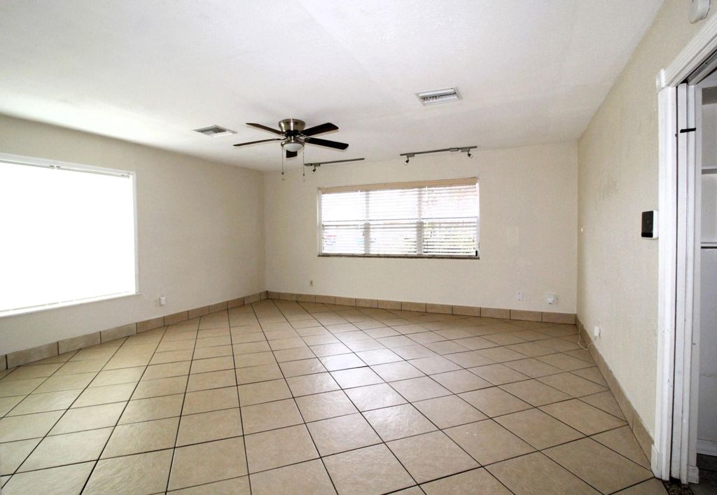 Photo of 100 SE Celestia Court, Port Saint Lucie, FL 34983 (MLS # R11159708)