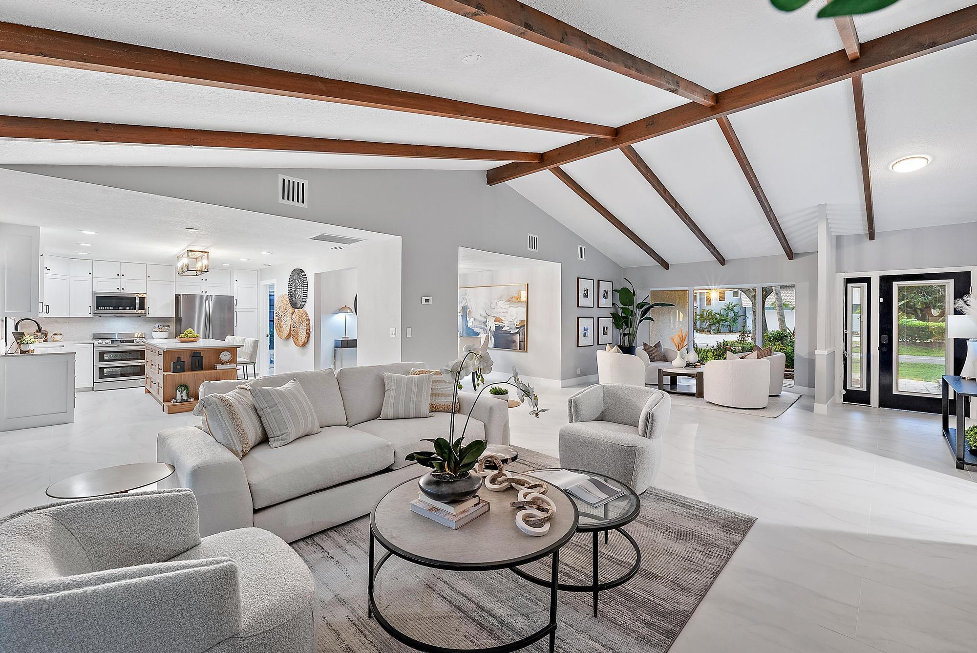 PGA RESORT COMMUNITY 2 - Residential