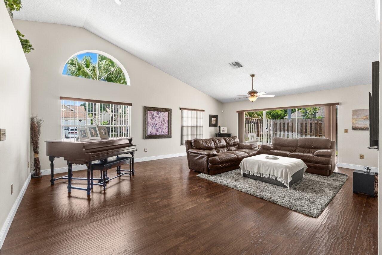 13029 Meadowbreeze Drive
