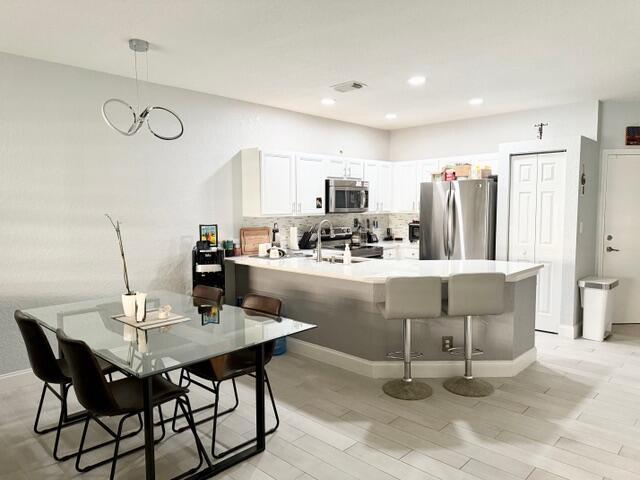 TOWNE PLACE - Residential