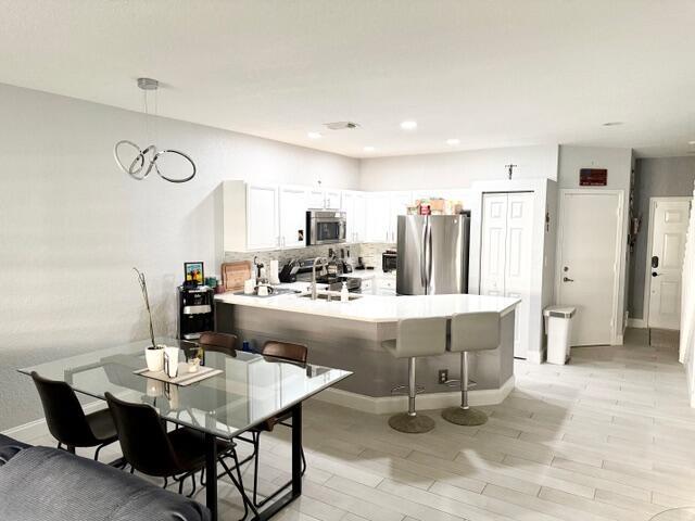 TOWNE PLACE - Residential