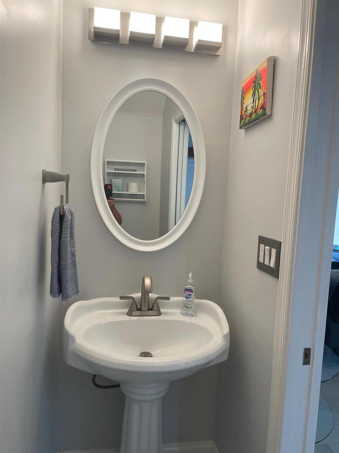 TOWNE PLACE - Residential