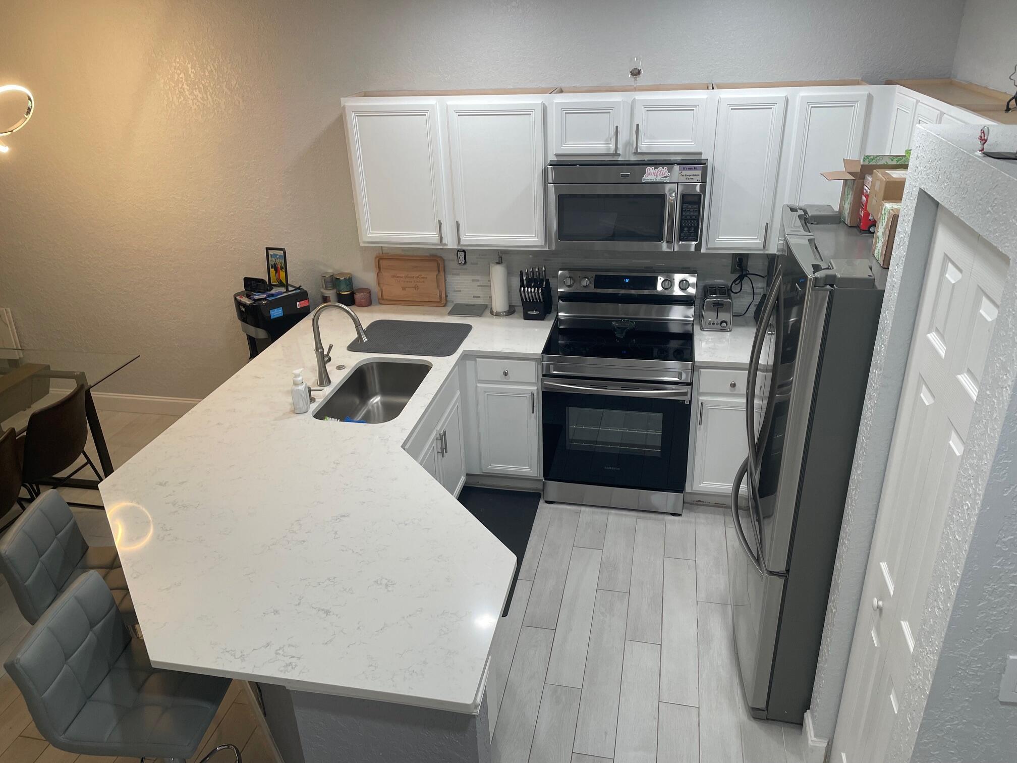 TOWNE PLACE - Residential