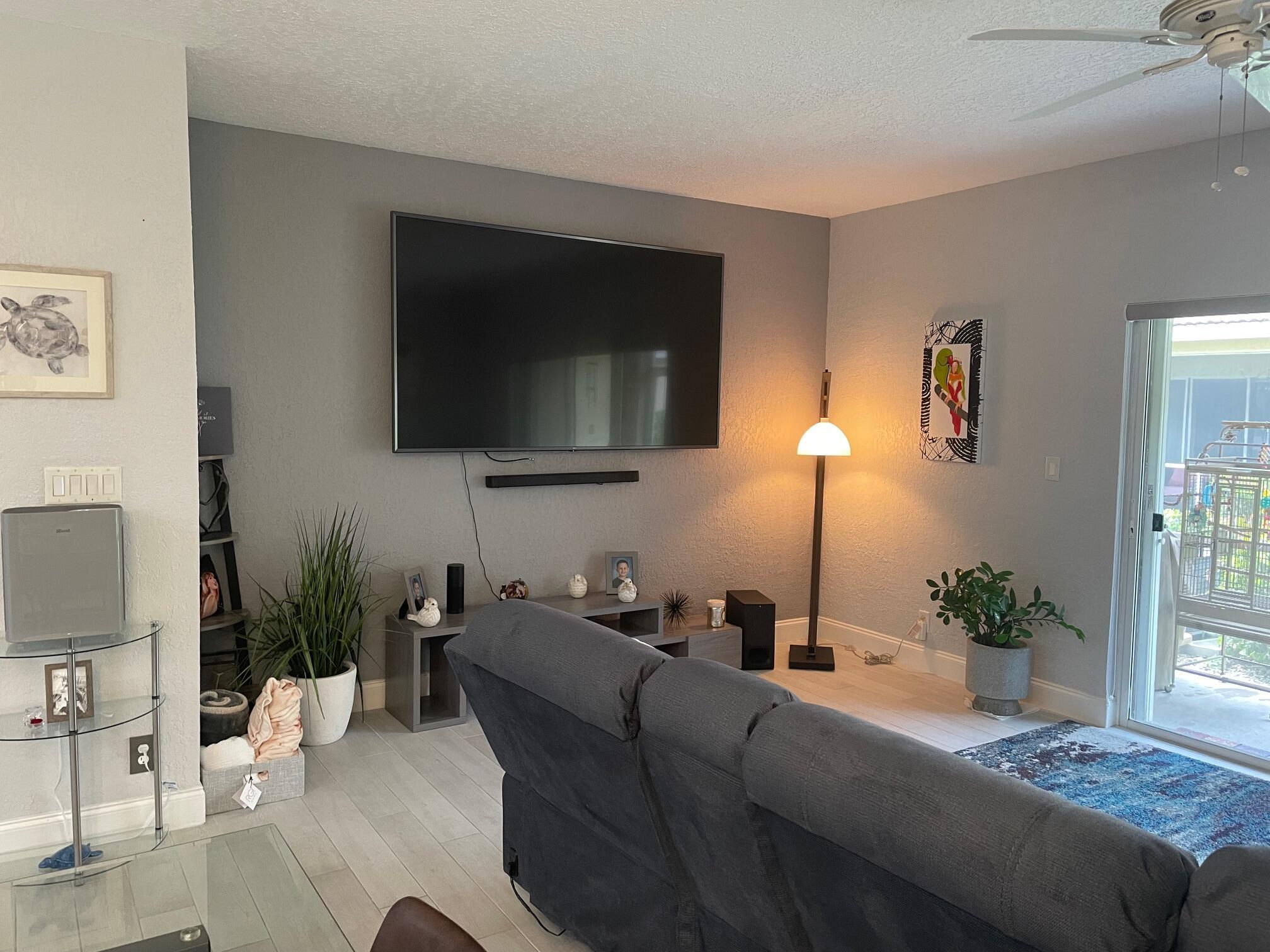 TOWNE PLACE - Residential