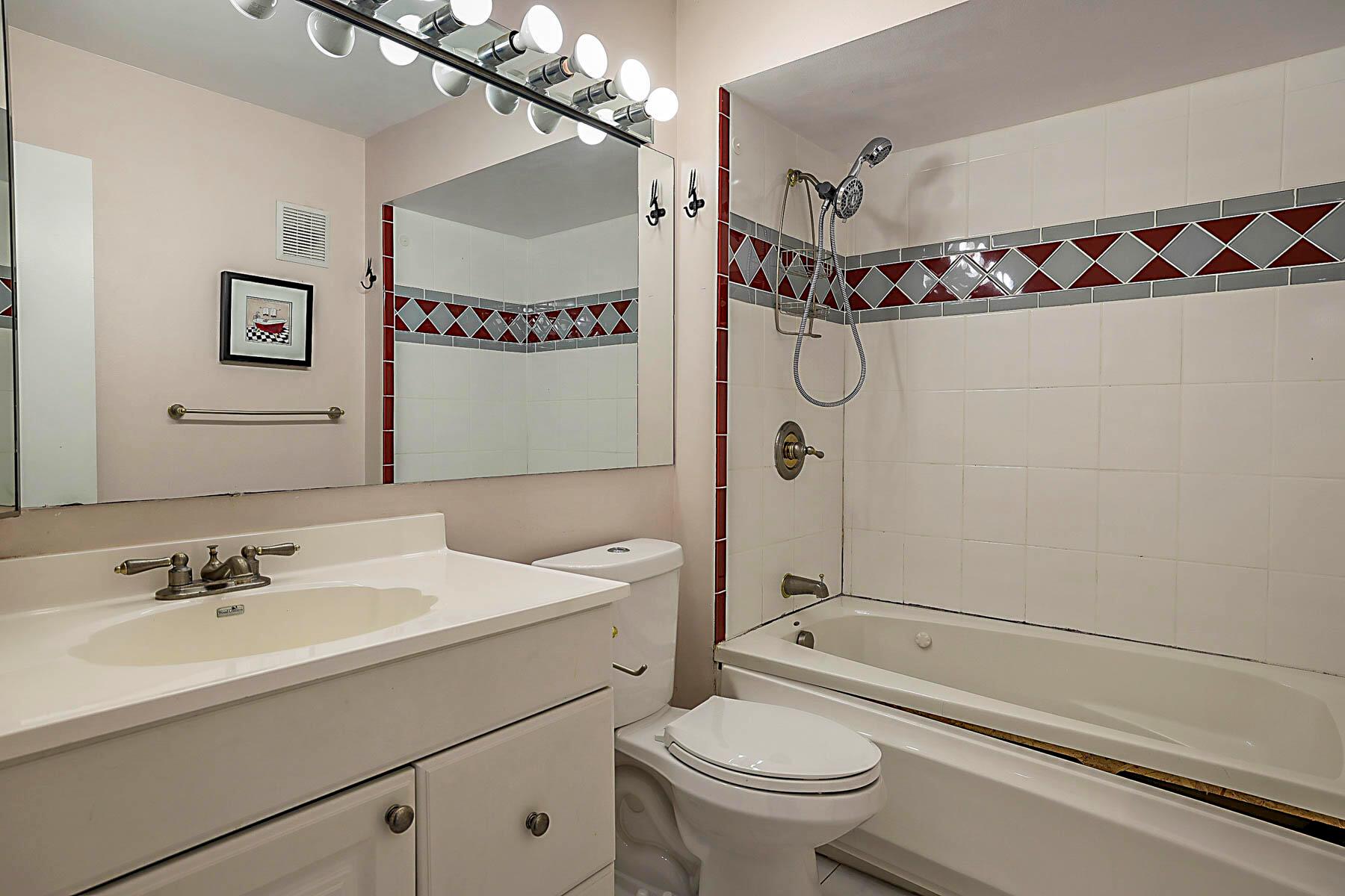 VILLAS OF OCEAN DUNES 2 - Residential