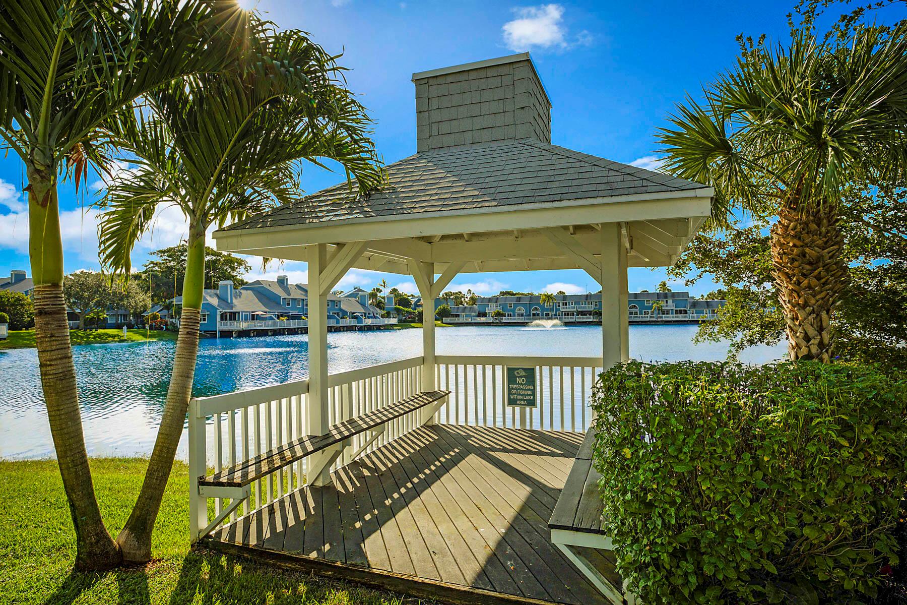 VILLAS OF OCEAN DUNES 2 - Residential