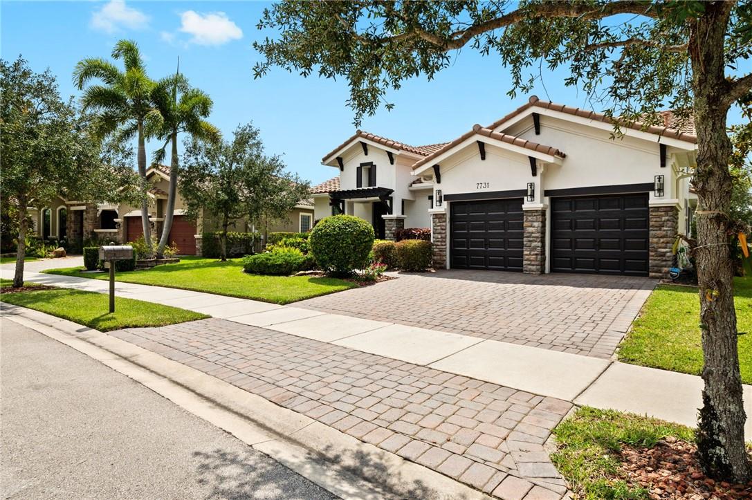 Parkland Golf & Country C - Residential