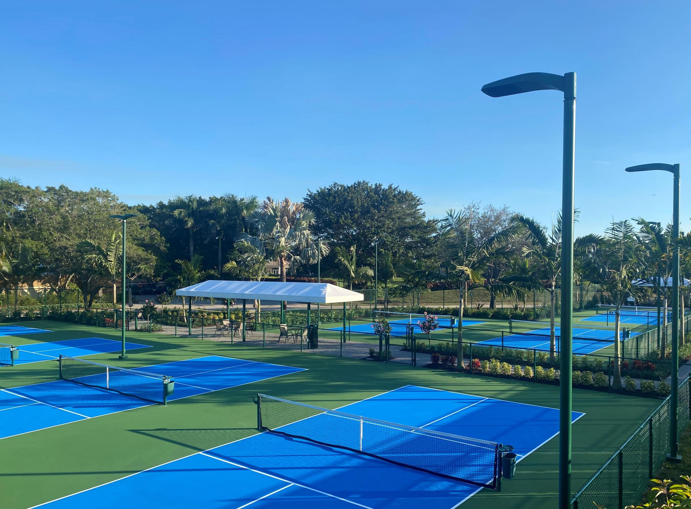 BALLENISLES PODS 20A AND 20B - Residential