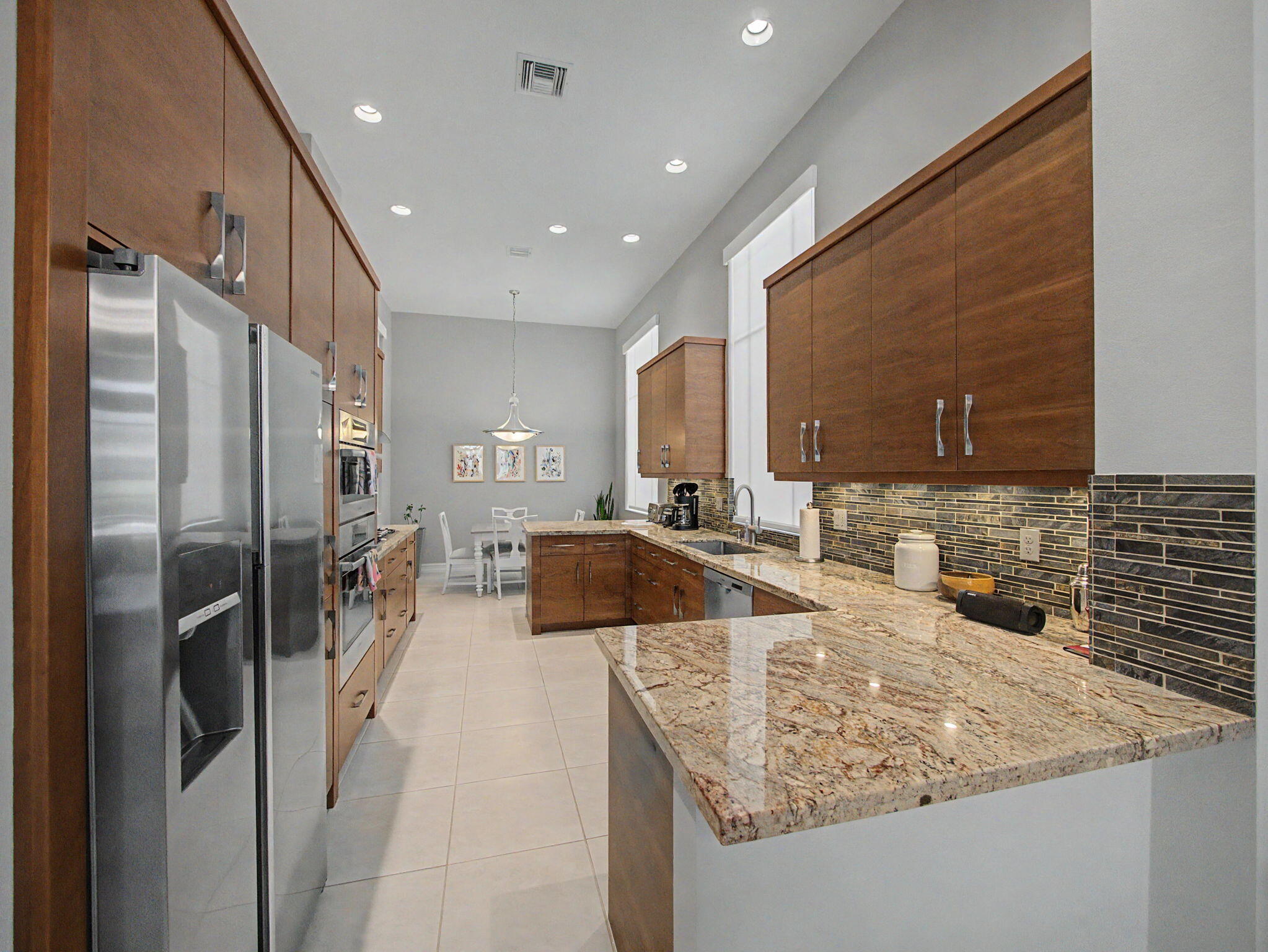 BALLENISLES PODS 20A AND 20B - Residential