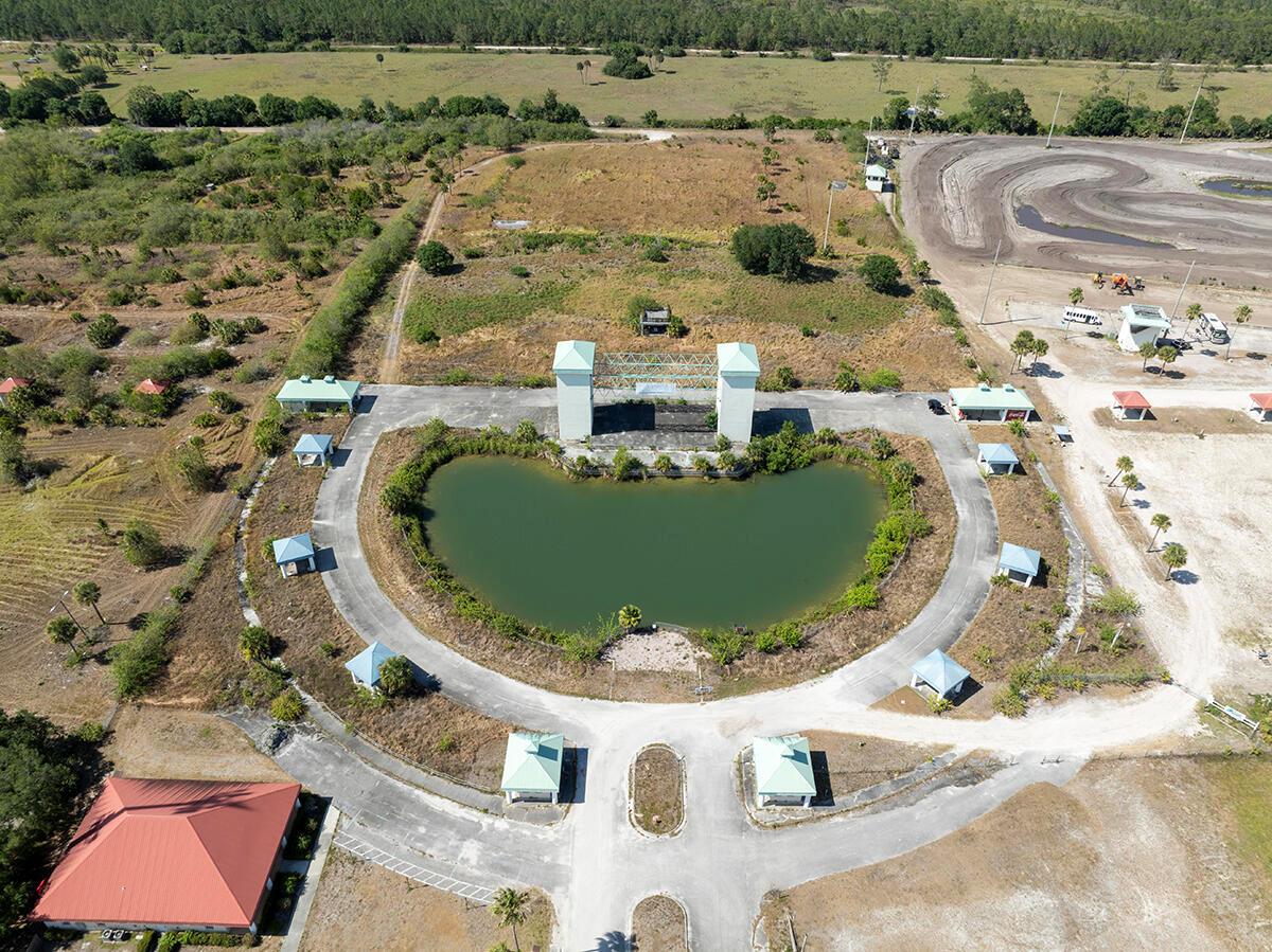 FELLSMERE FARMS CO S/D OF - Commercial Sale