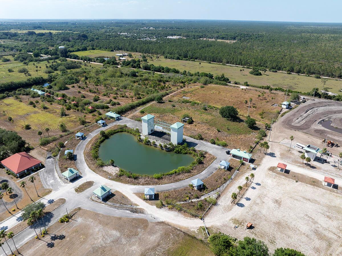 FELLSMERE FARMS CO S/D OF - Commercial Sale