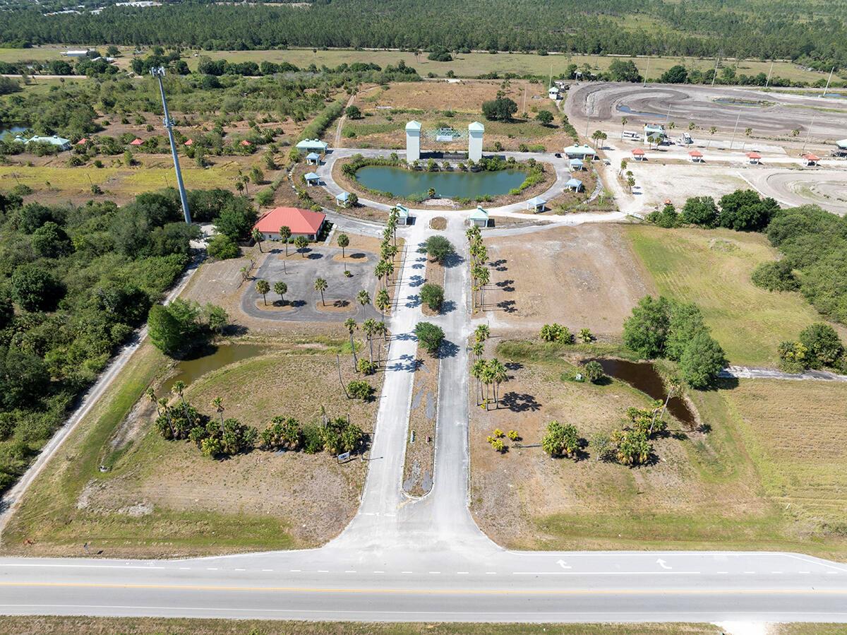 FELLSMERE FARMS CO S/D OF - Commercial Sale
