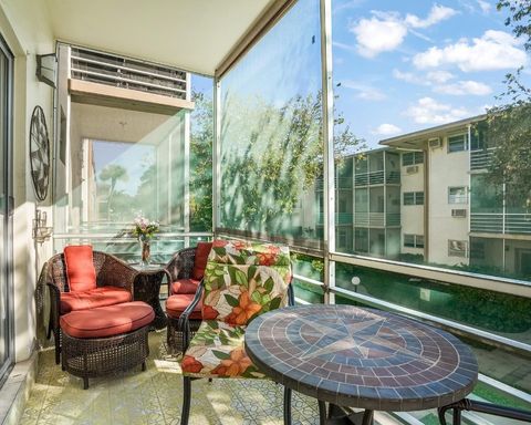 16750 NE 14th Avenue 212 Miami FL 33162