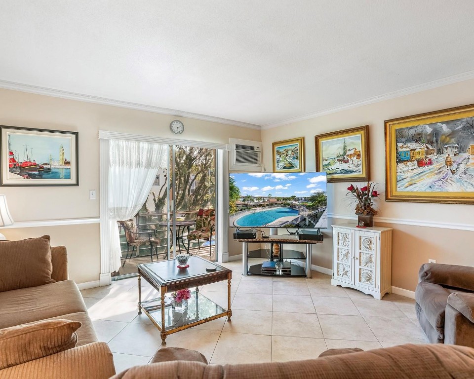 MAR-LEN GARDENS - Residential