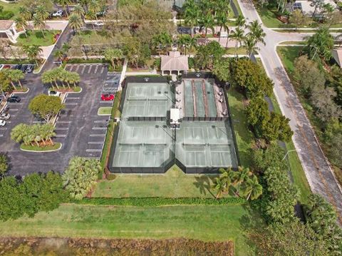 A home in Lake Worth