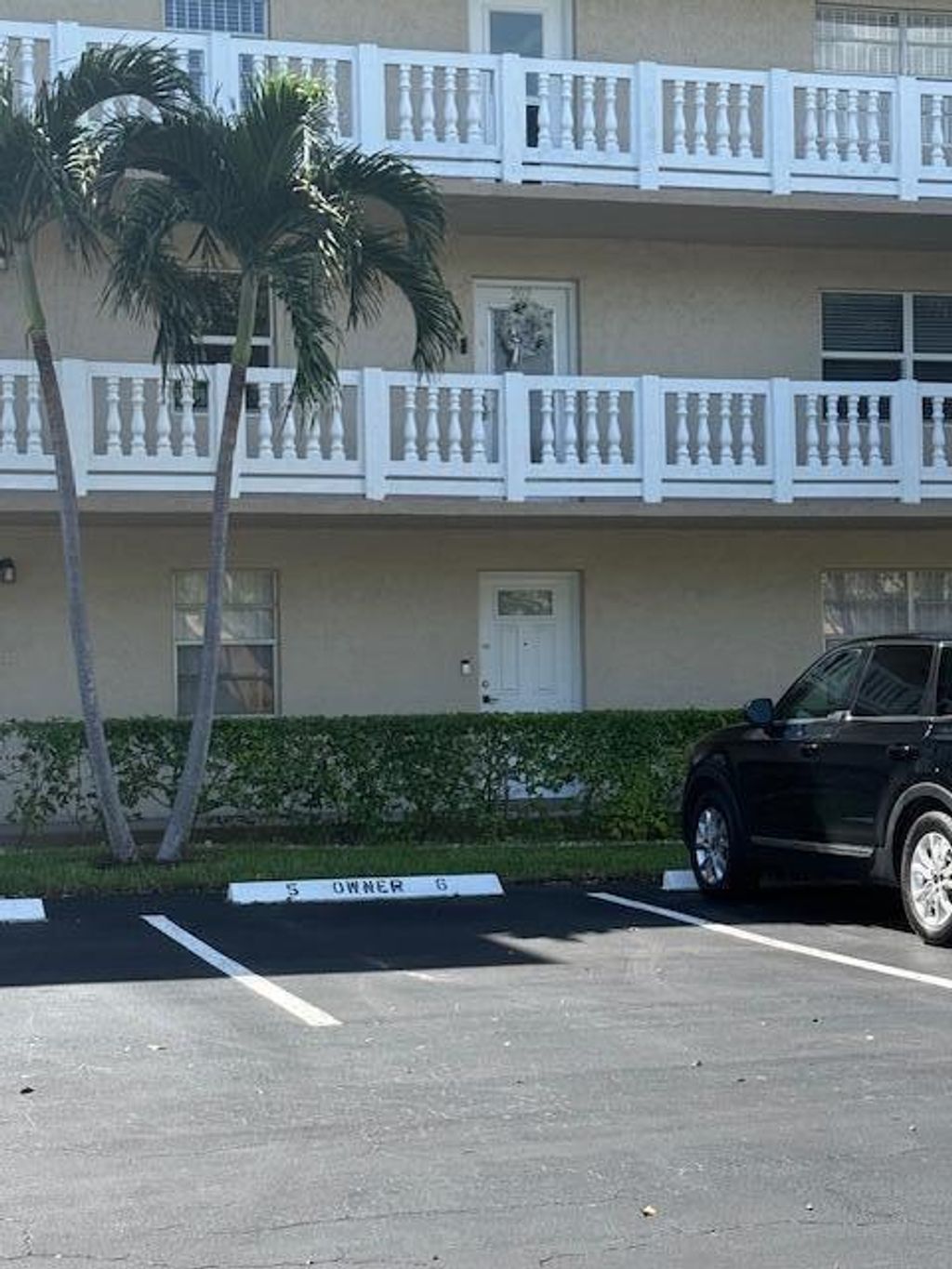 Photo of 324 SE 10th Street, Dania Beach, FL 33004 (MLS # B26026670)