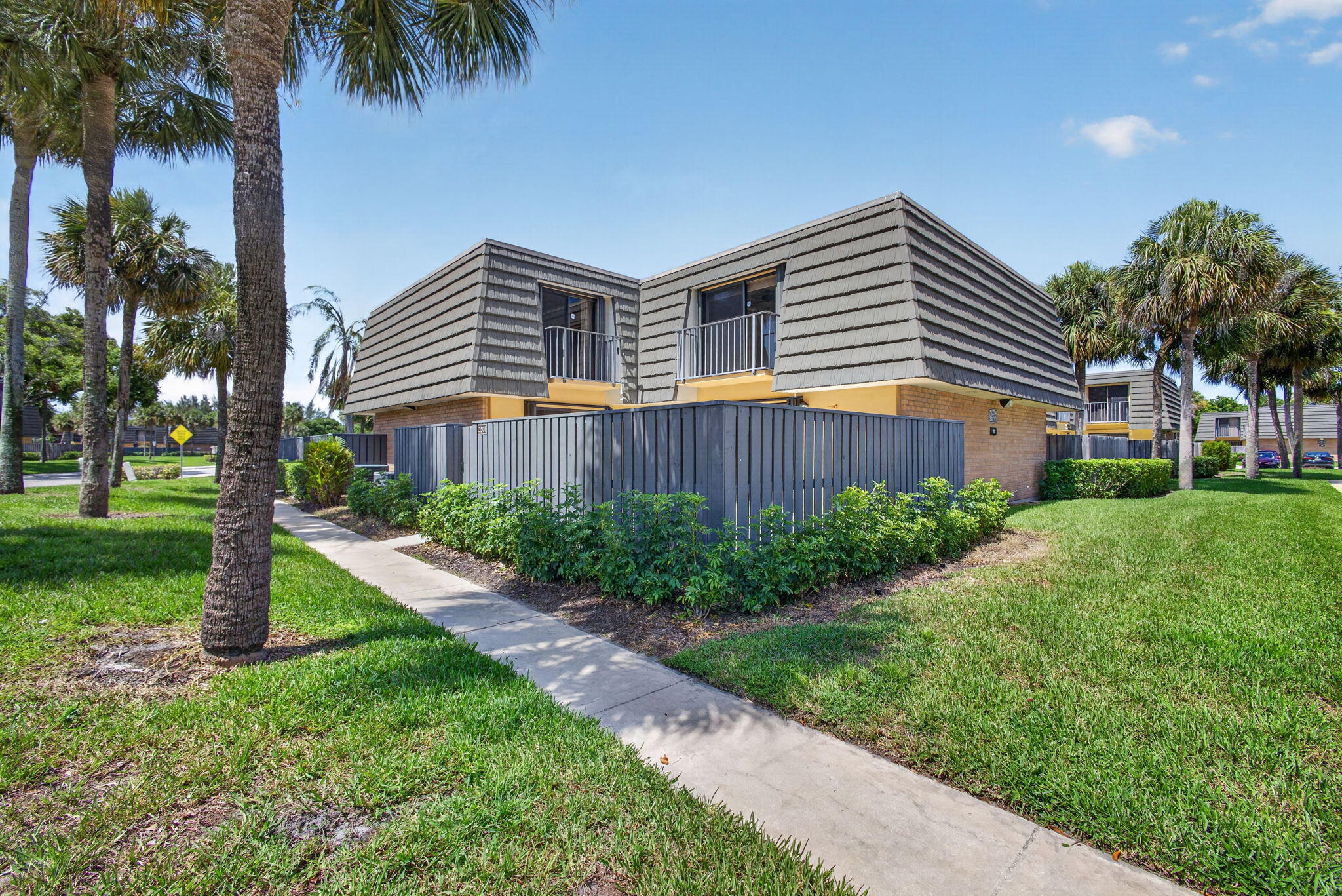 3501 35th Way, West Palm Beach FL 33407