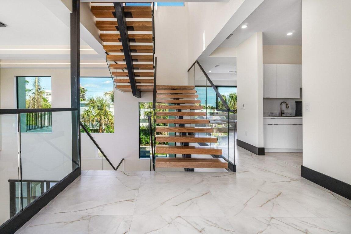 SEA VIEW RIDGE - Residential