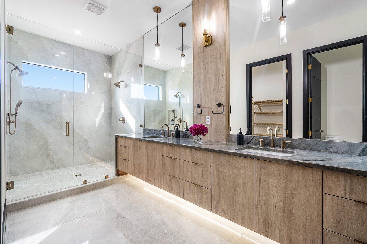 SEA VIEW RIDGE - Residential