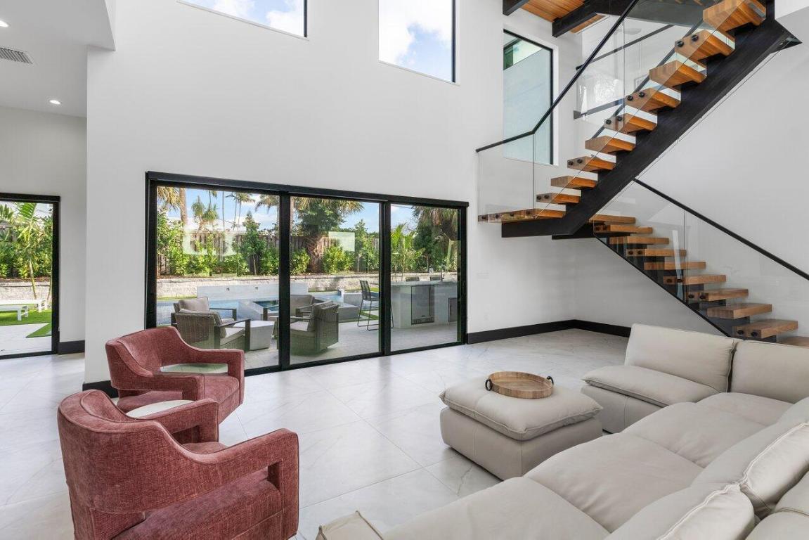 SEA VIEW RIDGE - Residential