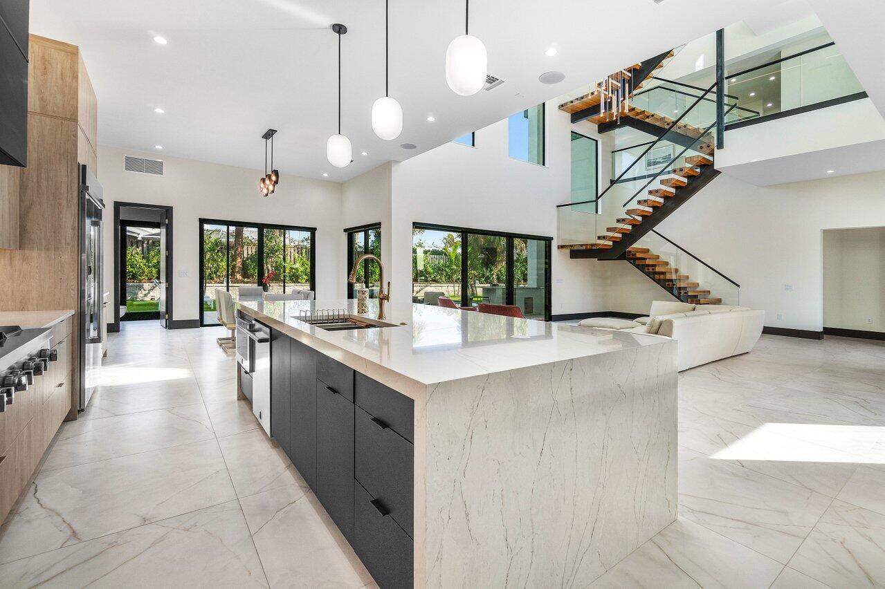 SEA VIEW RIDGE - Residential